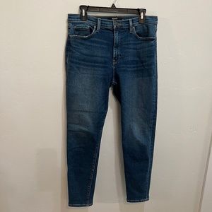 Barbara Super Skinny Hudson jeans